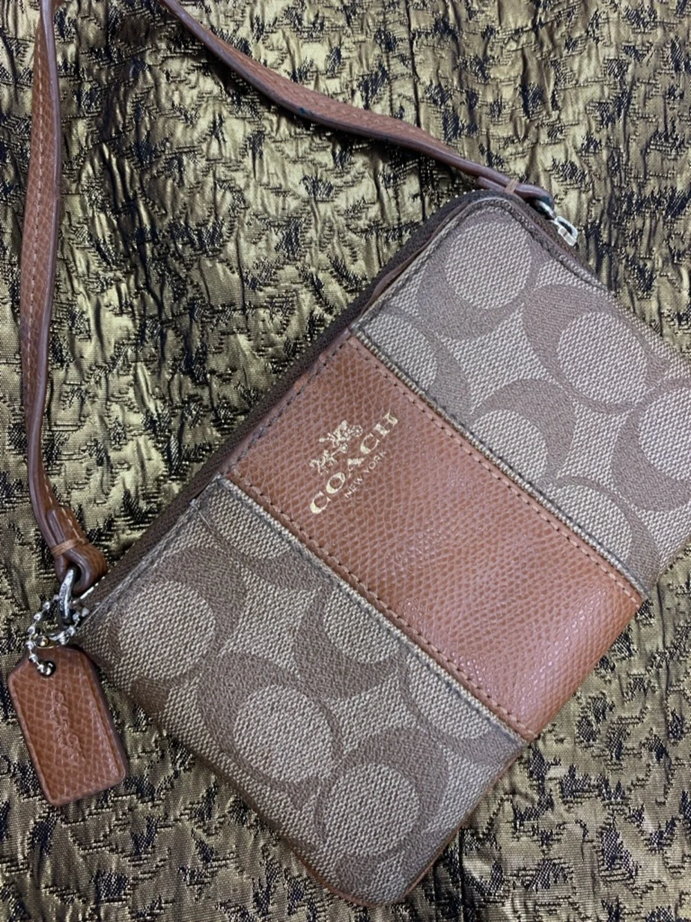 Coach wristlet signature